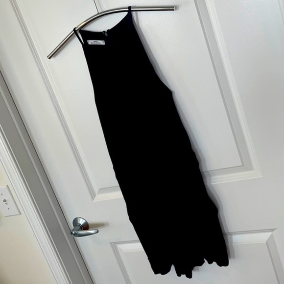 MNG | Women’s MNG SUIT COLLECTION Black Half Back Zip Shorts Jumper, Size XXS - Picture 2 of 5